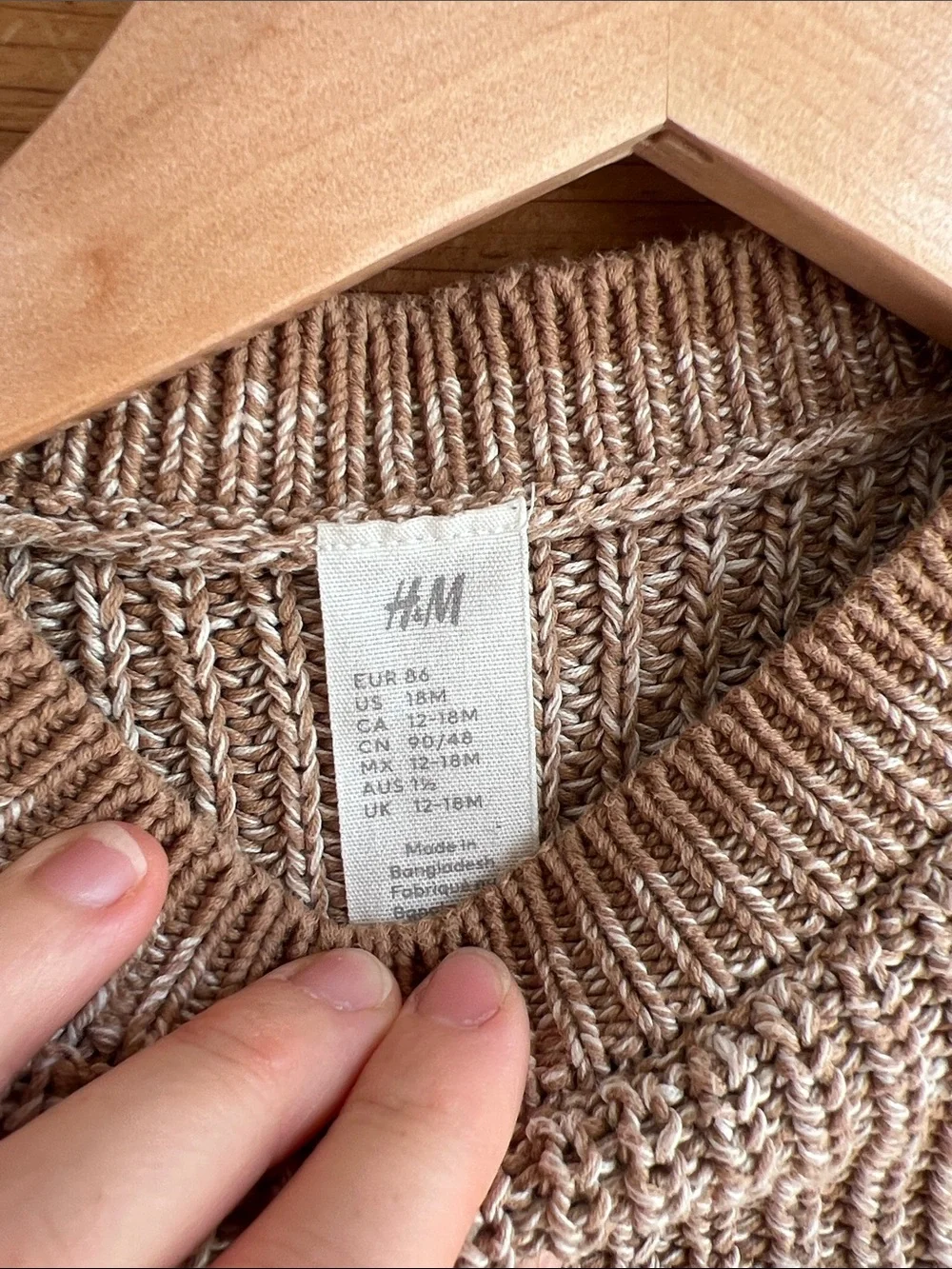 H&M | Neutral Knit Crewneck Sweater - Beige/Tan 100% Cotton